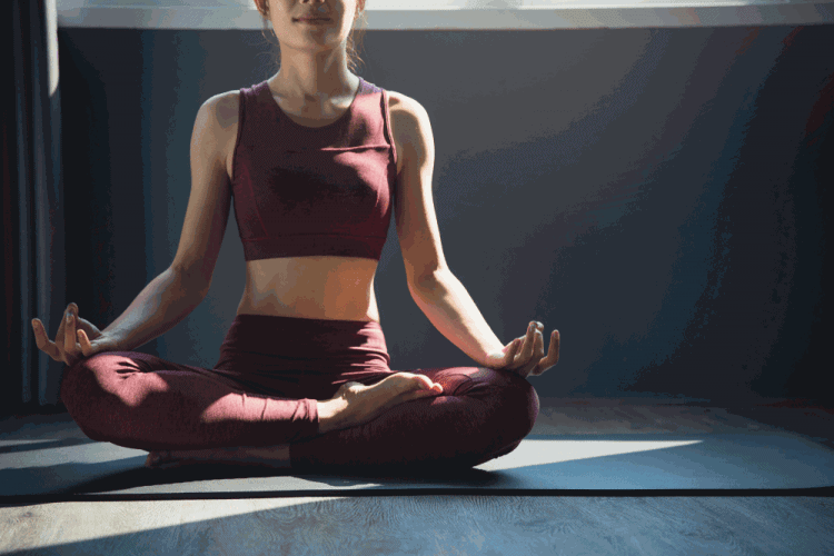 7 Simple Yoga Poses to Get Thighs and Hips in Shape